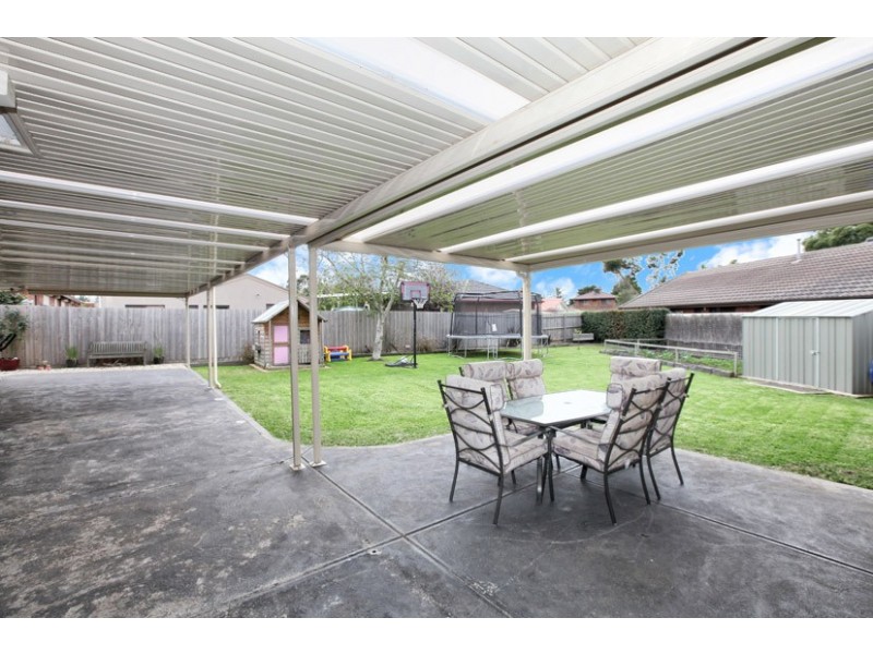 7 Ayr Close, Greenvale VIC 3059