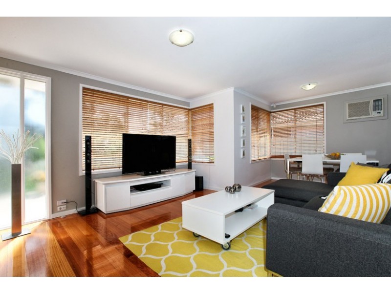 25 Payne Street, Gladstone Park VIC 3043