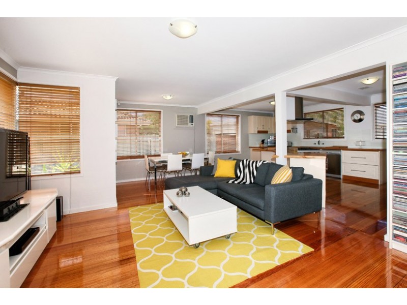 25 Payne Street, Gladstone Park VIC 3043