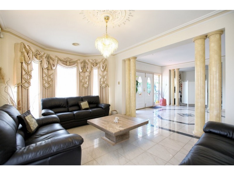 38 Drummond Street, Greenvale VIC 3059