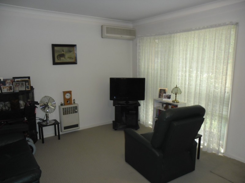 6/16 South Circular Road, Gladstone Park VIC 3043