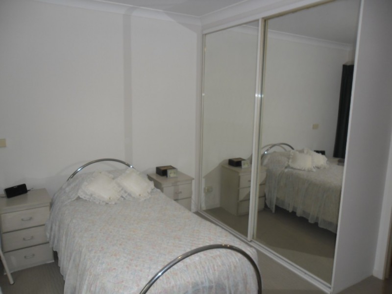 6/16 South Circular Road, Gladstone Park VIC 3043
