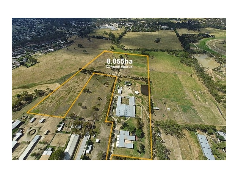 13 Kobyboyn Road, Seymour VIC 3660