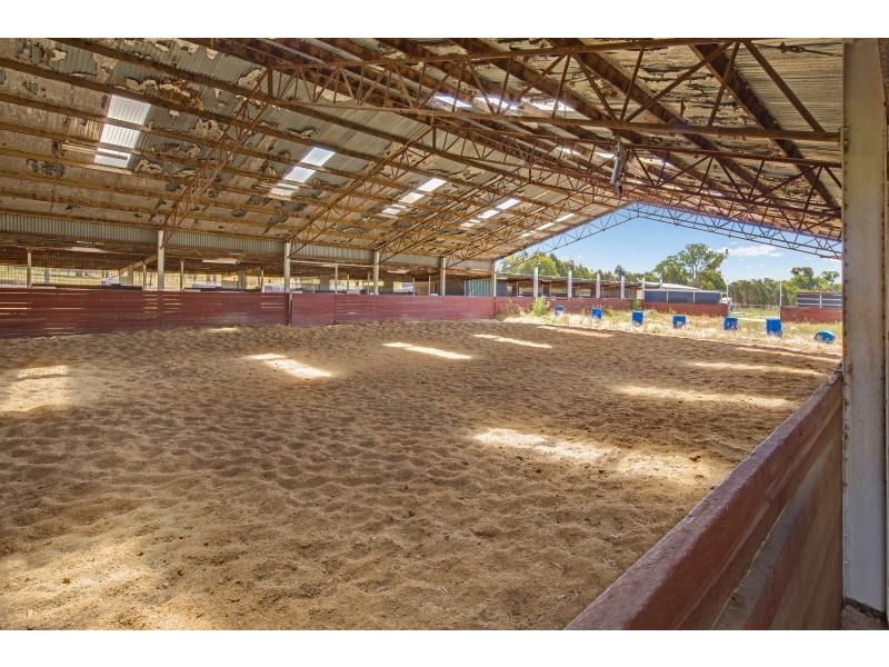 13 Kobyboyn Road, Seymour VIC 3660