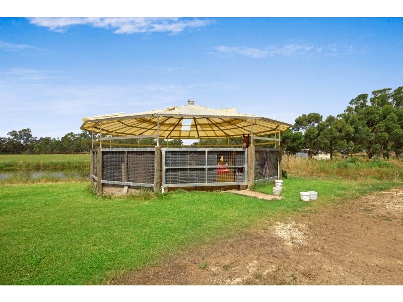 13 Kobyboyn Road, Seymour VIC 3660