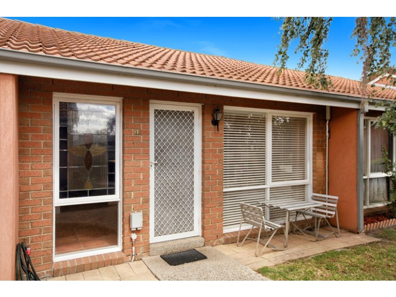 12/16 South Circular Road, Gladstone Park VIC 3043