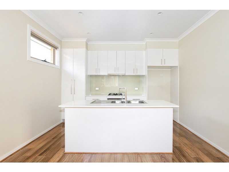 1 / 102 Bindi Street, Glenroy VIC 3046