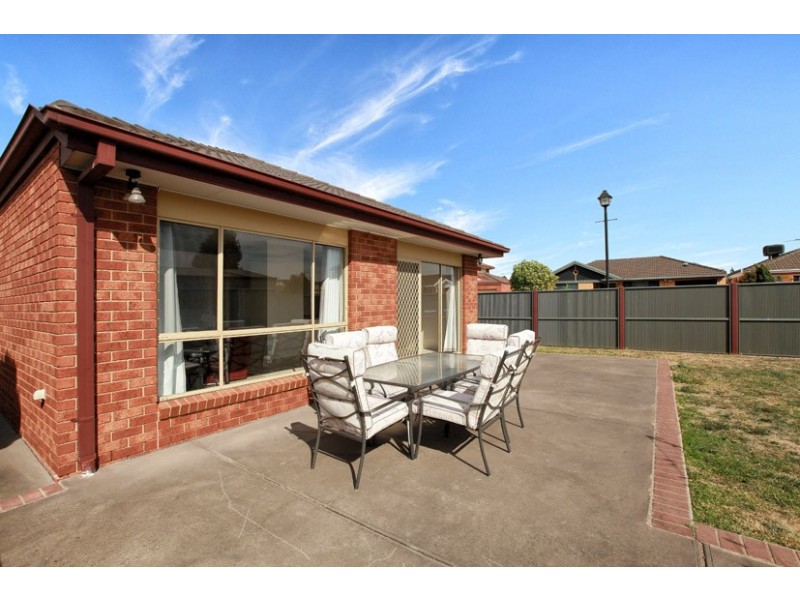 20 Eldergreen Circuit, Craigieburn VIC 3064