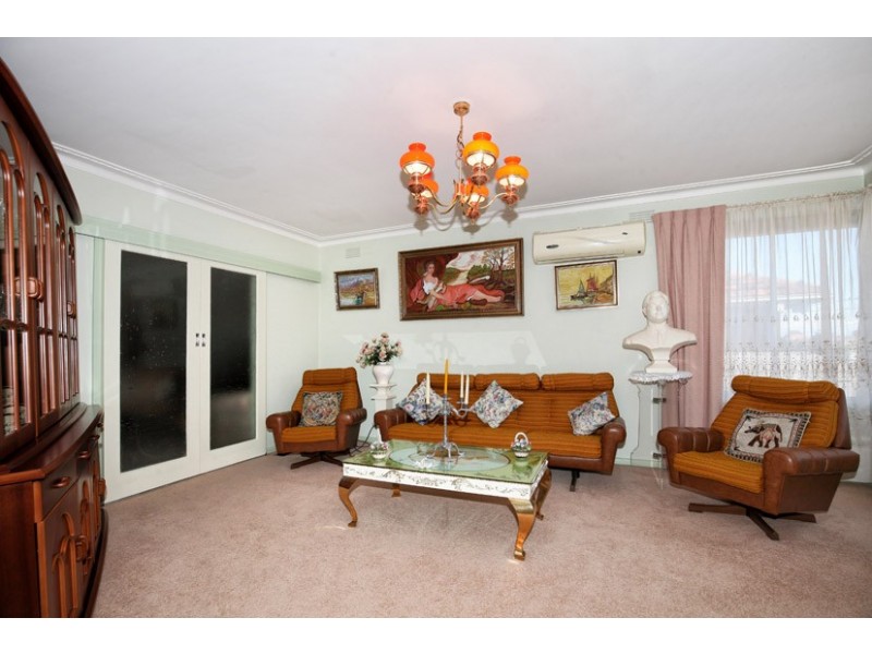 63 Sycamore Crescent, Campbellfield VIC 3061