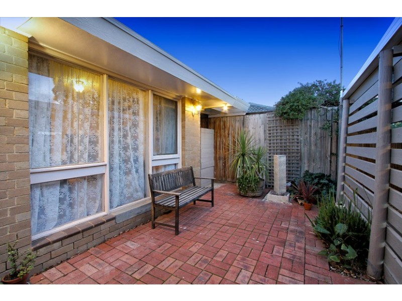 22 Payne Street, Gladstone Park VIC 3043
