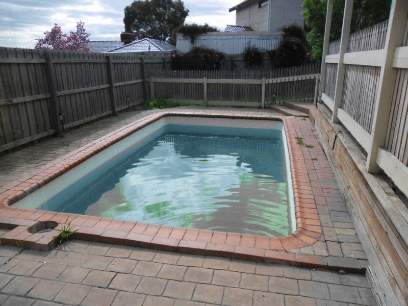 5 Woodleigh Place, Gladstone Park VIC 3043