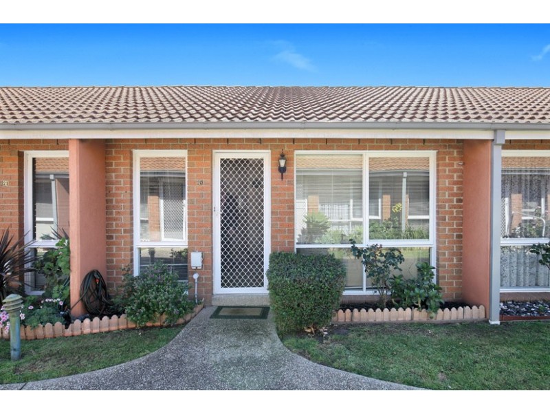 20/16 South Circular Road, Gladstone Park VIC 3043