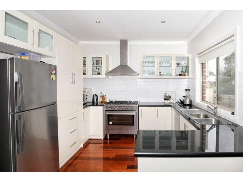 9/82-84 Hillcrest Drive, Westmeadows VIC 3049