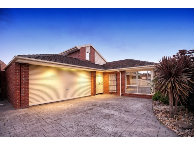 48 Simmington Circuit, Greenvale VIC 3059