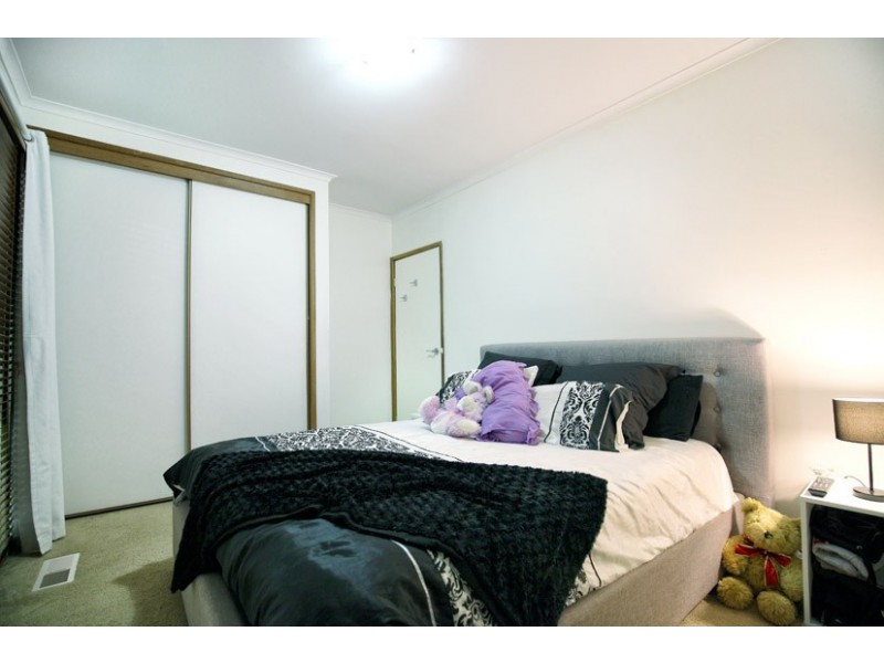 48 Simmington Circuit, Greenvale VIC 3059