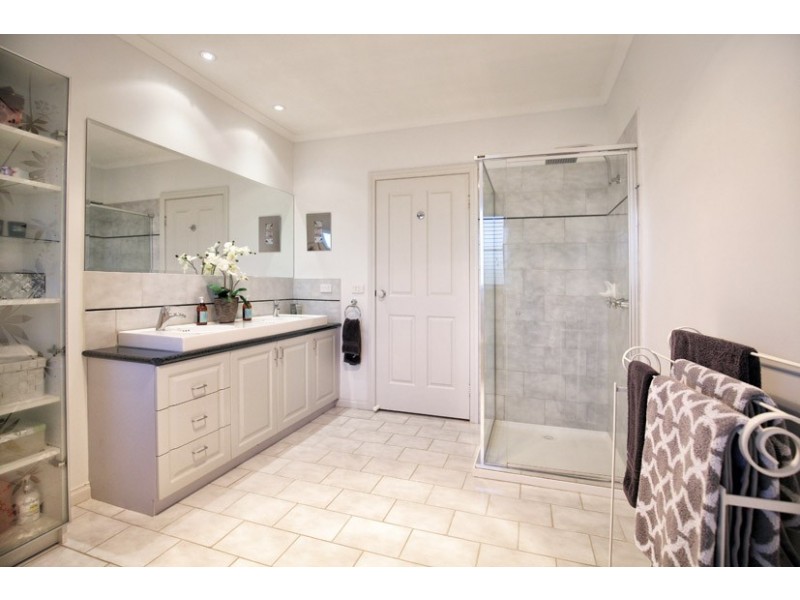 50 Drummond Street, Greenvale VIC 3059