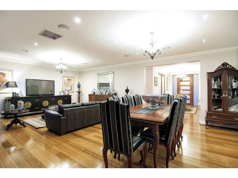 12 Palamino Valley Court, Greenvale VIC 3059