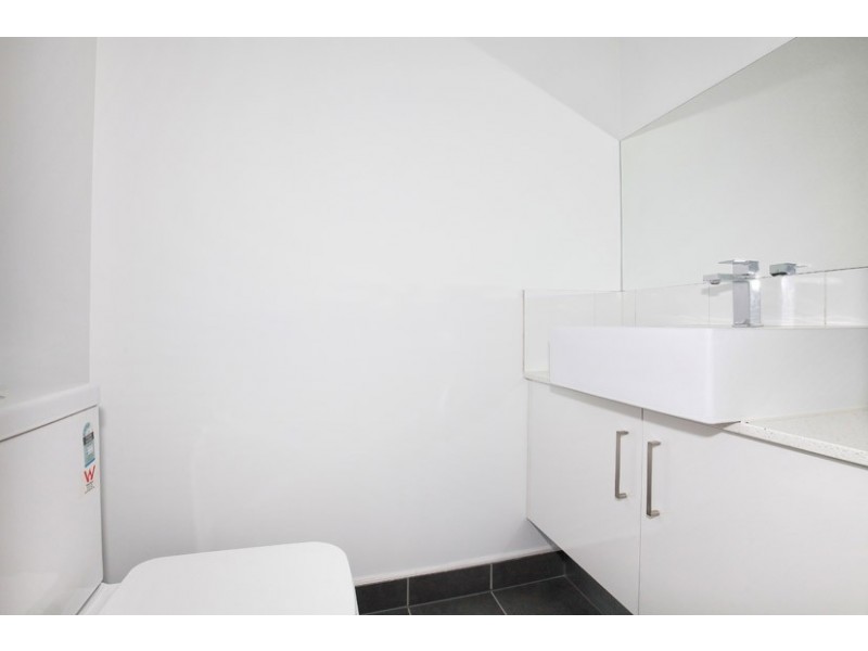 2/43 Riddell Street, Westmeadows VIC 3049