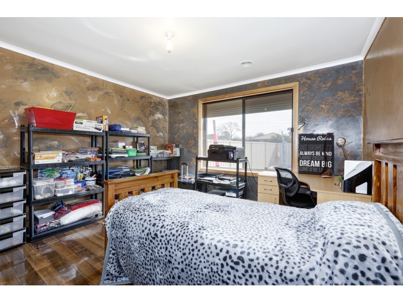 38 Crossley Crescent, Coolaroo VIC 3048