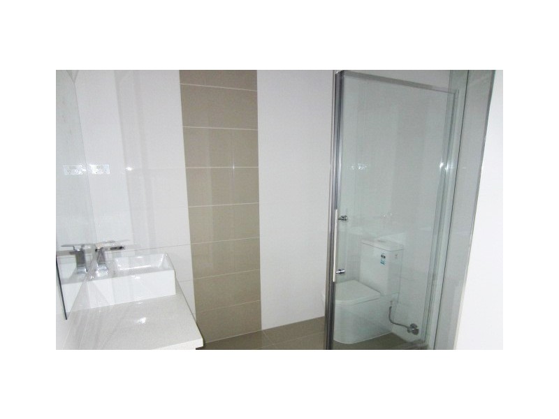 2/44 Trumpington Terrace, Attwood VIC 3049