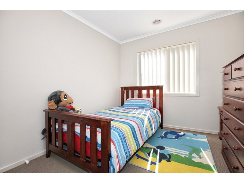 68 Moor Park Drive, Craigieburn VIC 3064