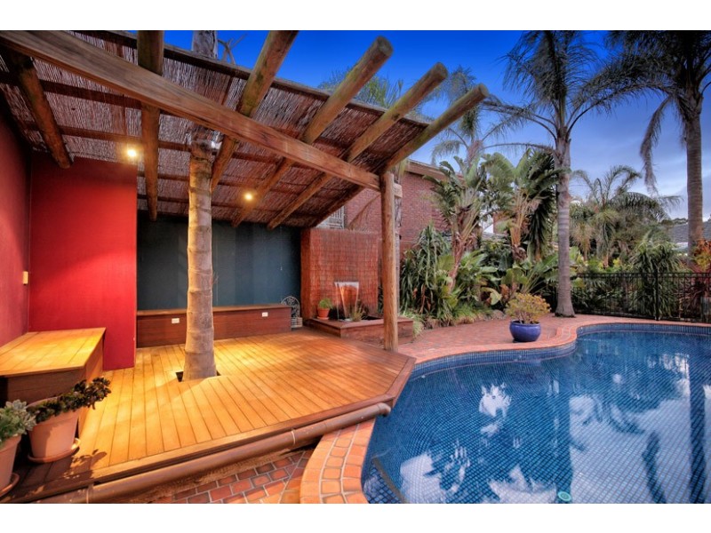 35 Heversham Grove, Greenvale VIC 3059