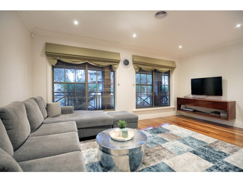 35 Heversham Grove, Greenvale VIC 3059