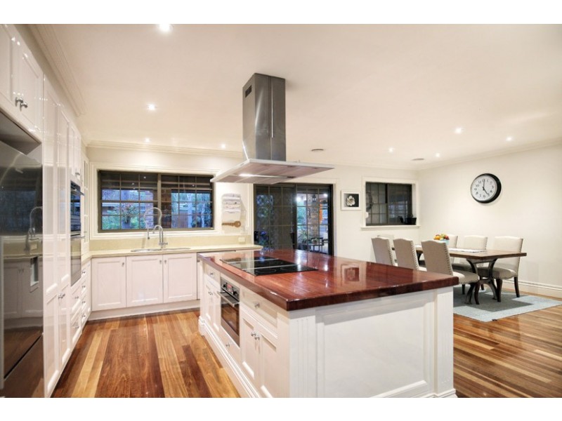 35 Heversham Grove, Greenvale VIC 3059