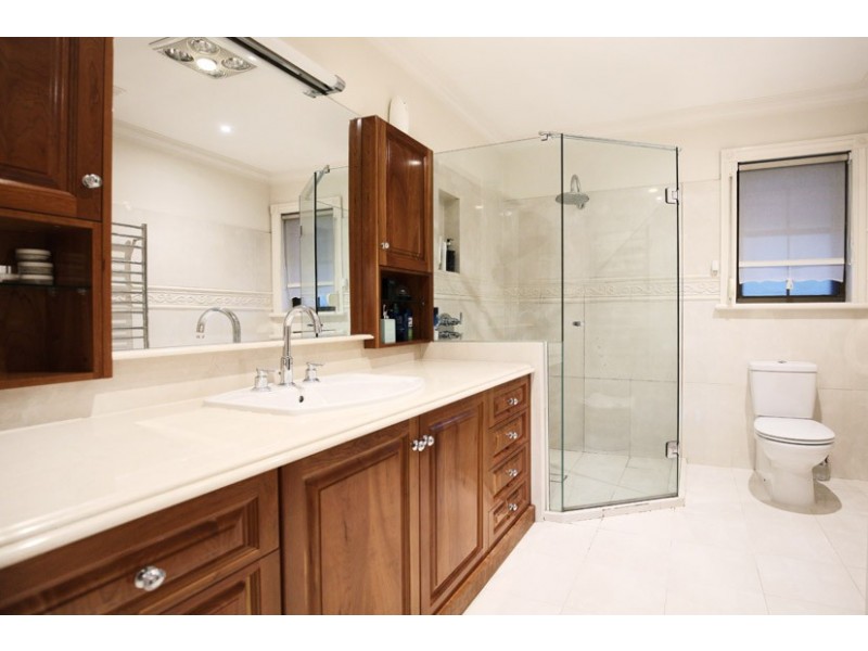 35 Heversham Grove, Greenvale VIC 3059