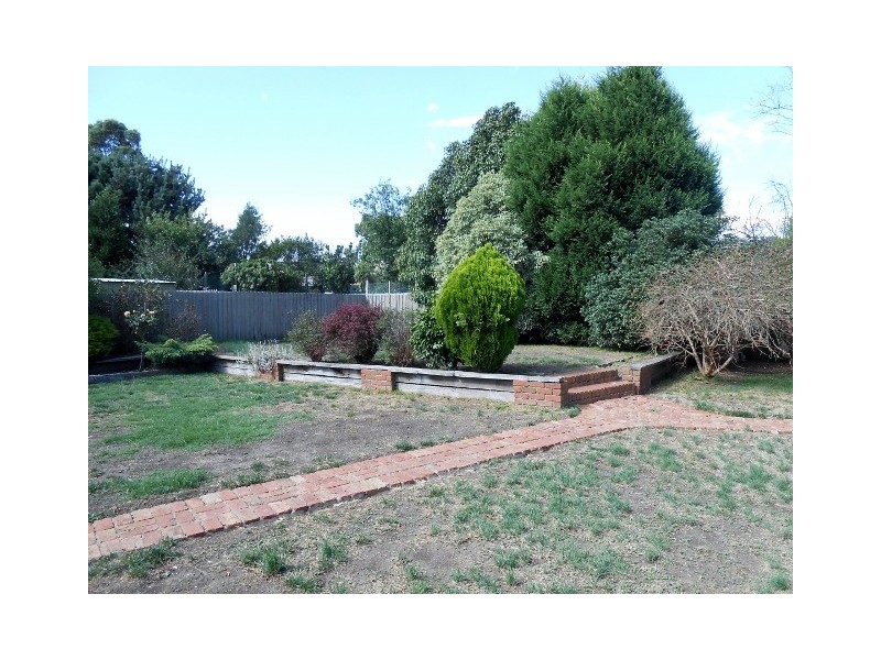 28 Franklin Close, Wallan VIC 3756