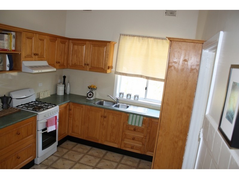 83 Hamilton Street, Kilmore VIC 3764
