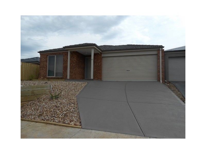 4 Glade Drive, Wallan VIC 3756