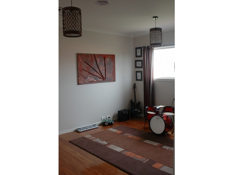 Hidden Valley VIC 3756