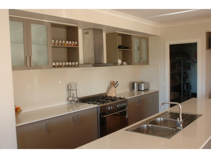 Hidden Valley VIC 3756