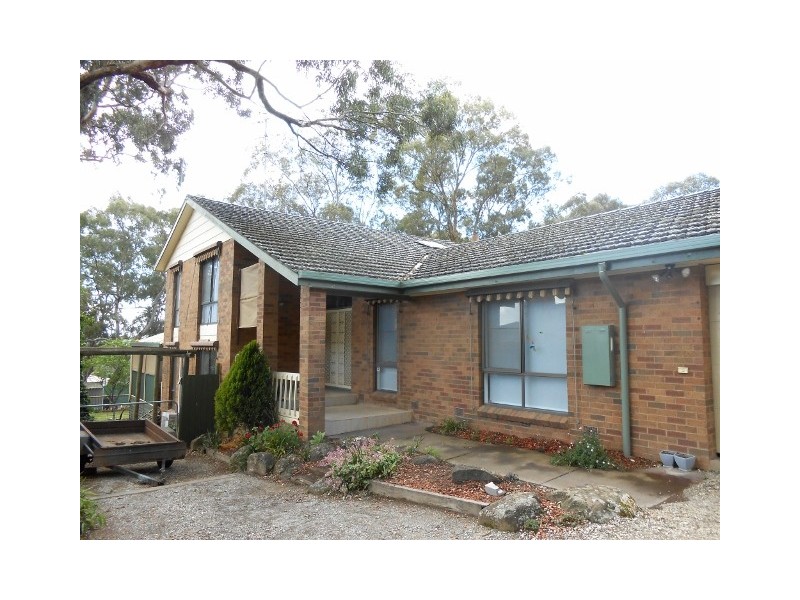 6 Link Avenue, Kilmore VIC 3764