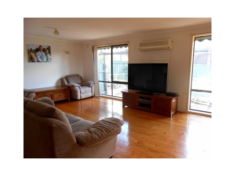 6 Link Avenue, Kilmore VIC 3764