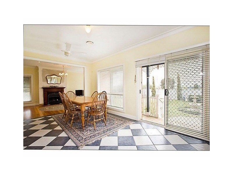9 Moore Court, Kilmore VIC 3764