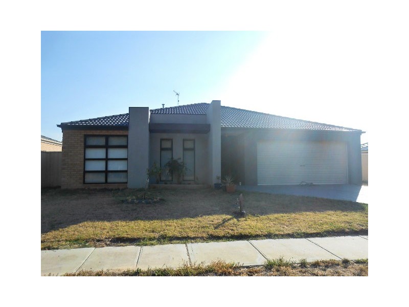 7 Chloe drive, Broadford VIC 3658