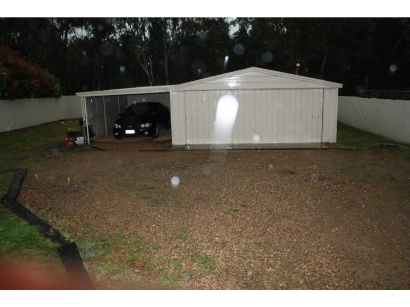 16 Catherine, Broadford VIC 3658