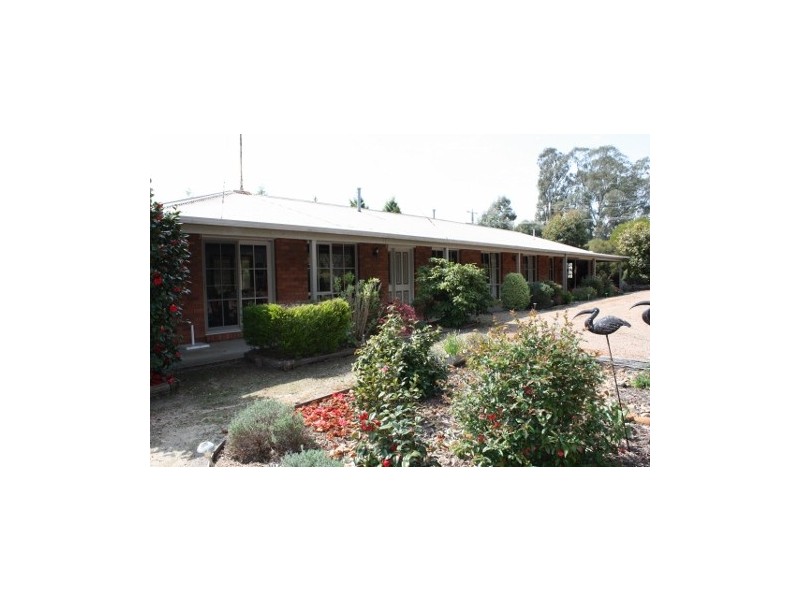 81 Donaldson, Broadford VIC 3658