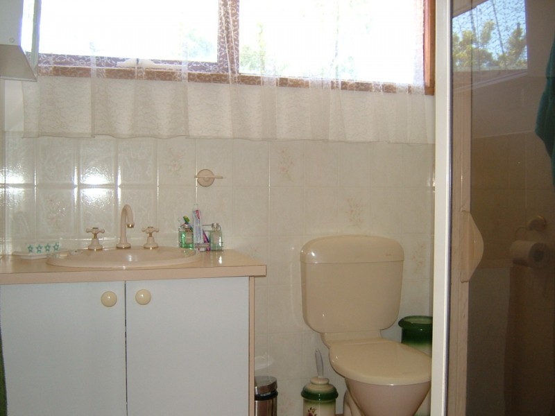 38 Affleck, Wandong VIC 3758