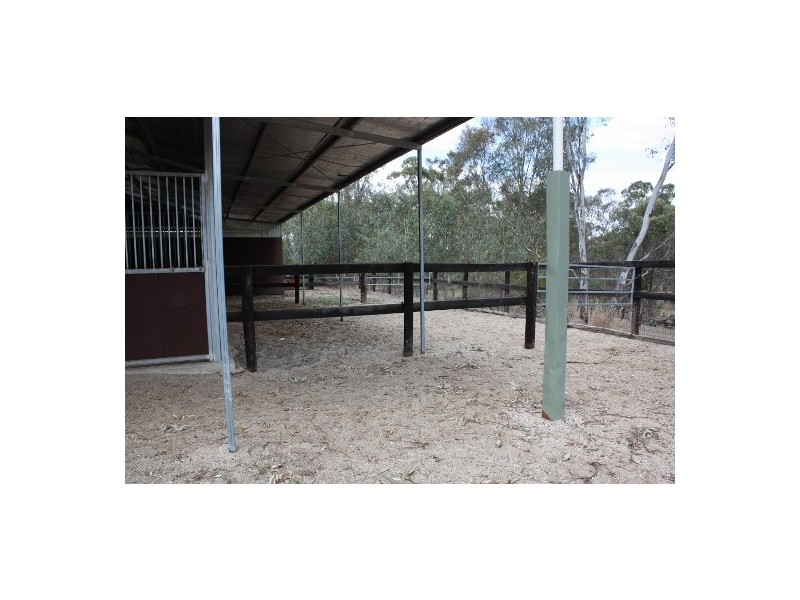 170 Highlands Road, Seymour VIC 3660