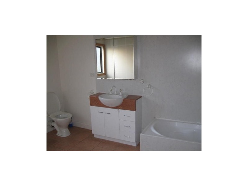 23-25 High Street, Pyalong VIC 3521