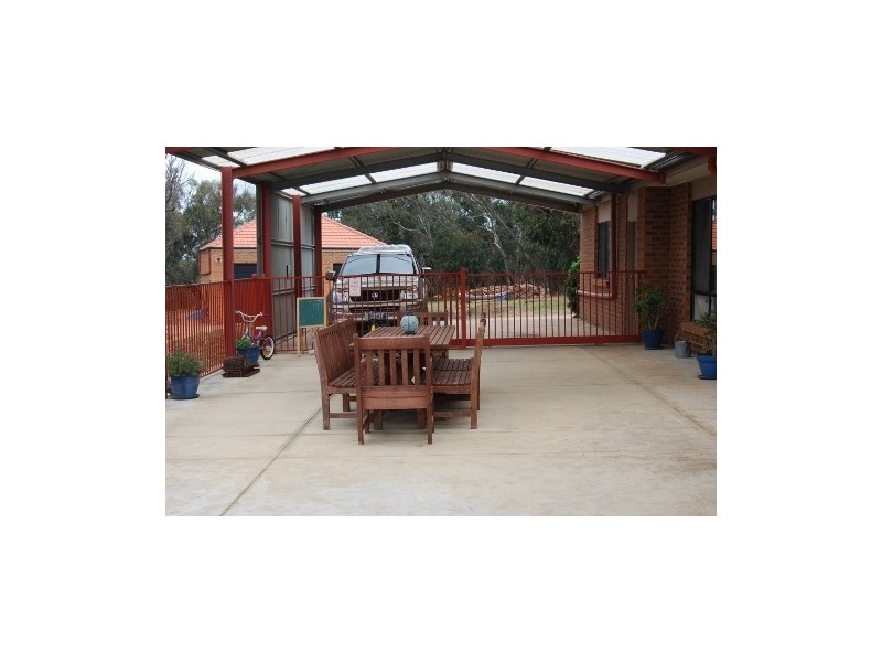 Hidden Valley VIC 3756