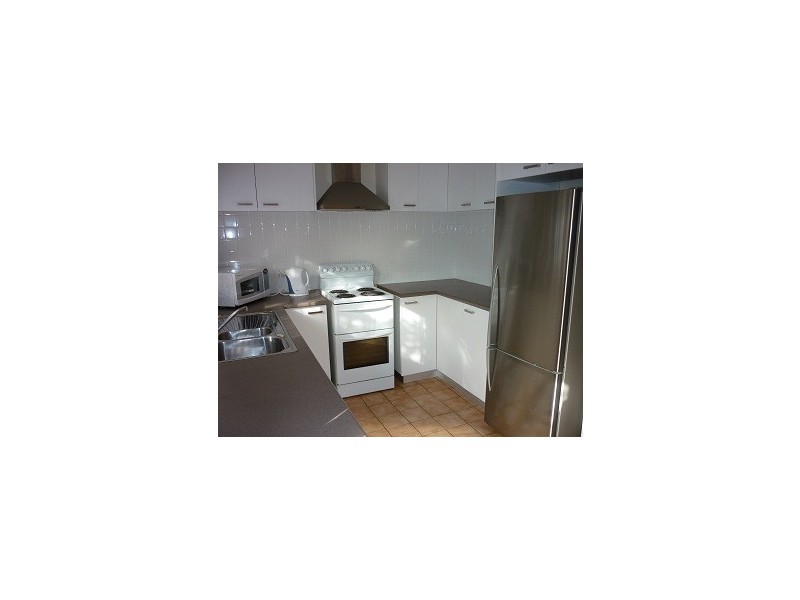 20 Linton Rd Waterford Park, Broadford VIC 3658