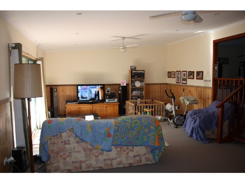 1 DEREK DRIVE, Broadford VIC 3658
