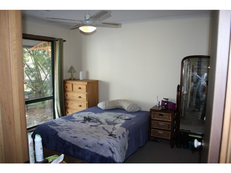 1 DEREK DRIVE, Broadford VIC 3658