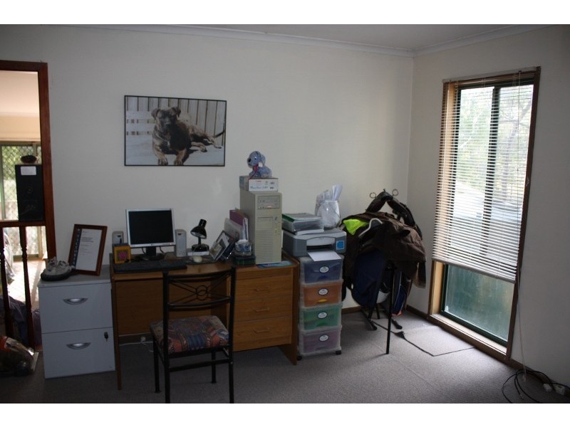 1 DEREK DRIVE, Broadford VIC 3658