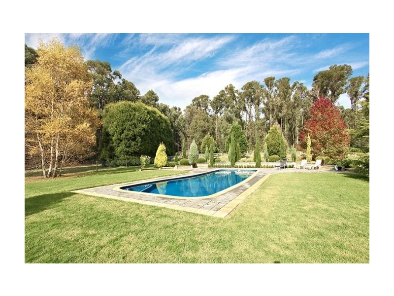 201 Edenvale Crescent, Kinglake West VIC 3757