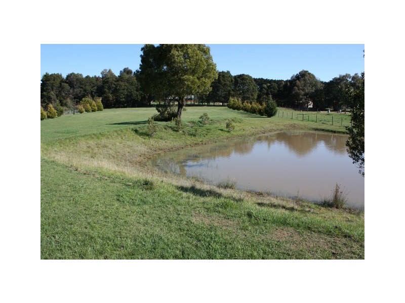 25 CURRY ROAD, Kilmore VIC 3764